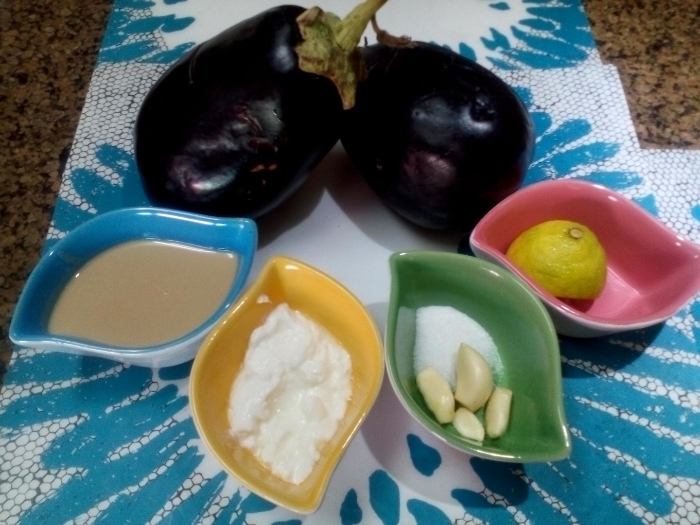 Salata de vinete cu tahini(mtabal)
