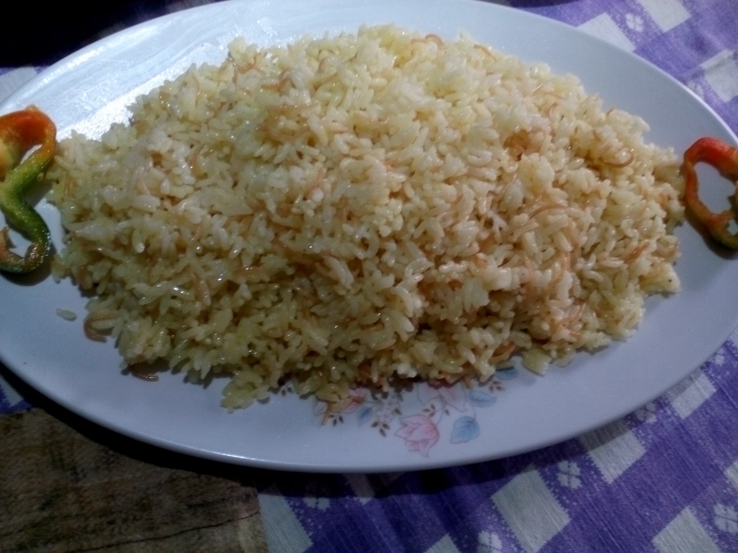 Cartofi cu carne tocata si sos de tahini la cuptor