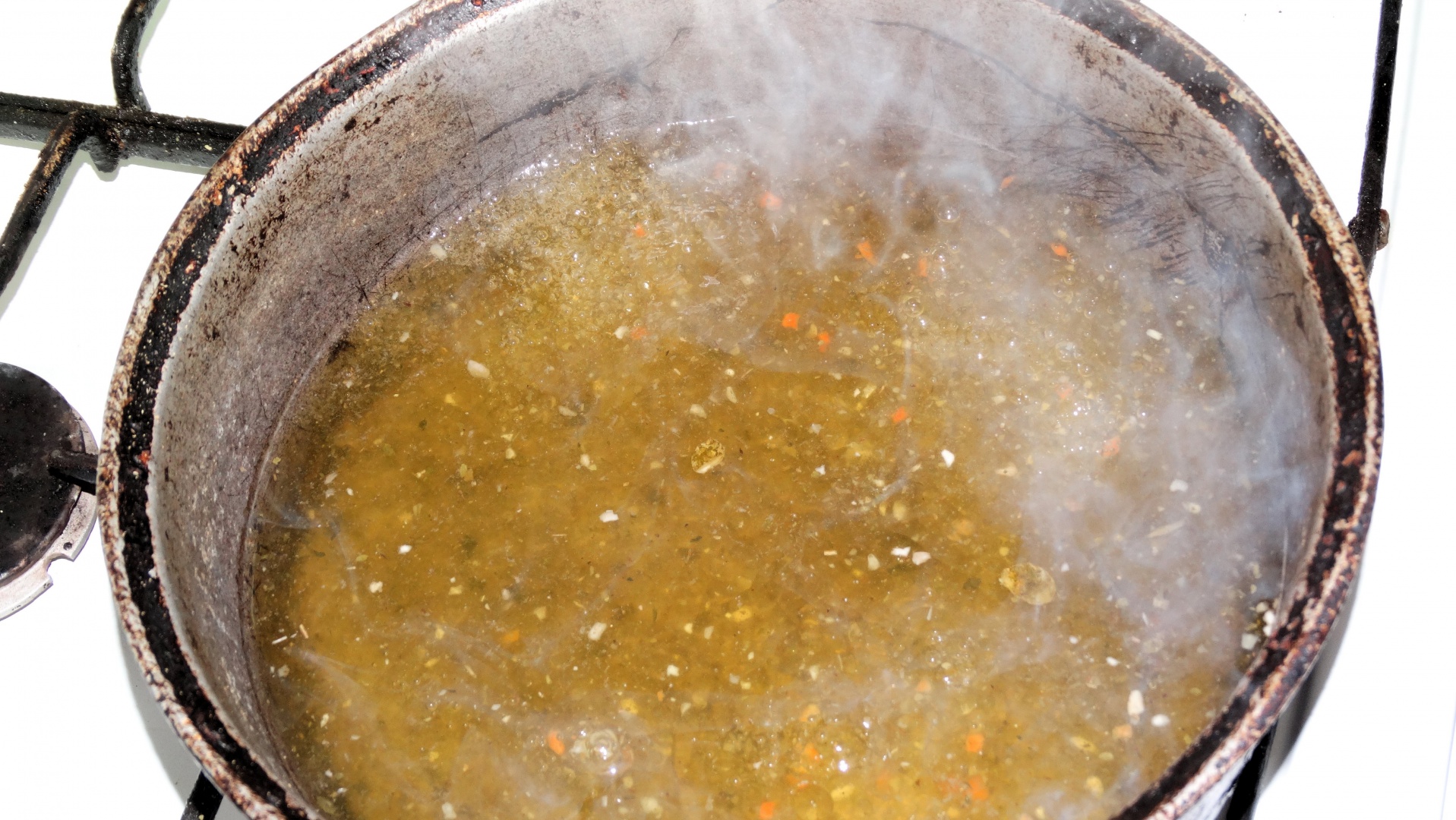 Crap romanesc cu legume, la cuptor