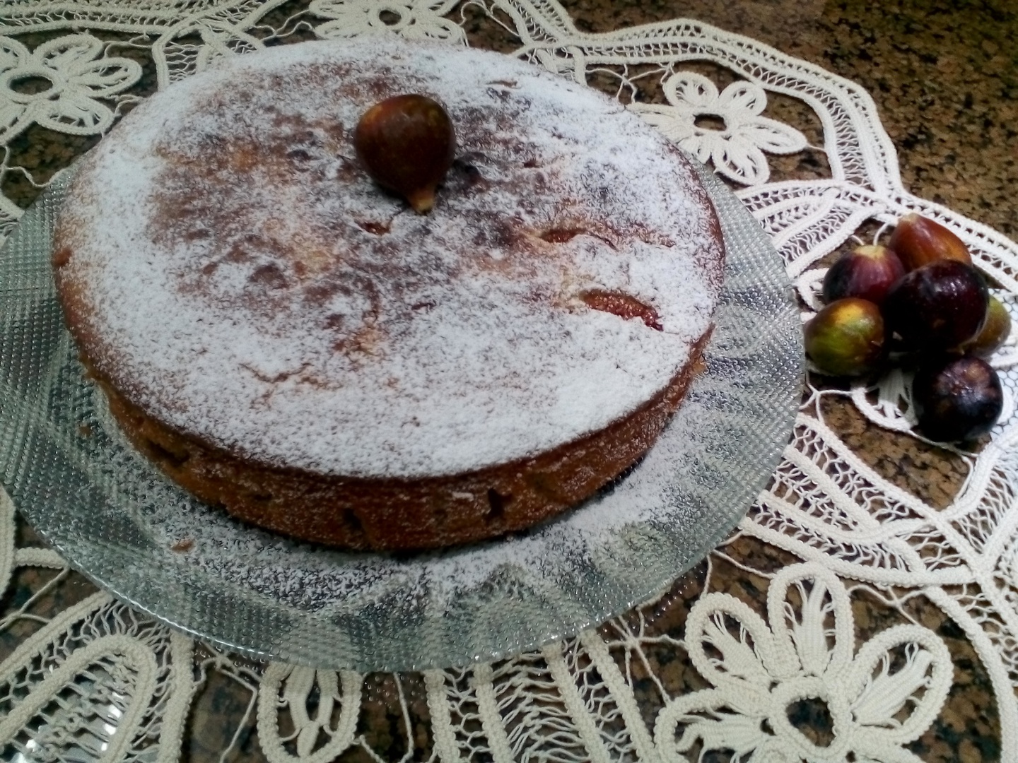 Prajitura cu smochine proaspete