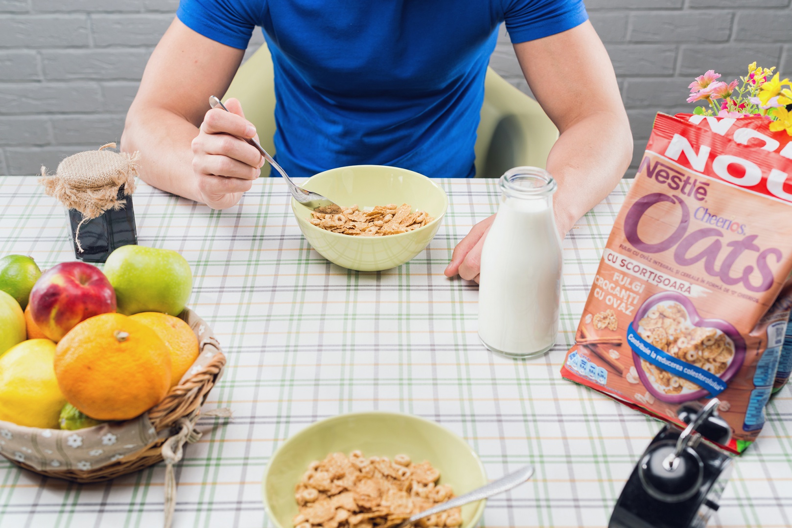Cerealele din fulgi de ovaz integral - cel mai sanatos mic dejun