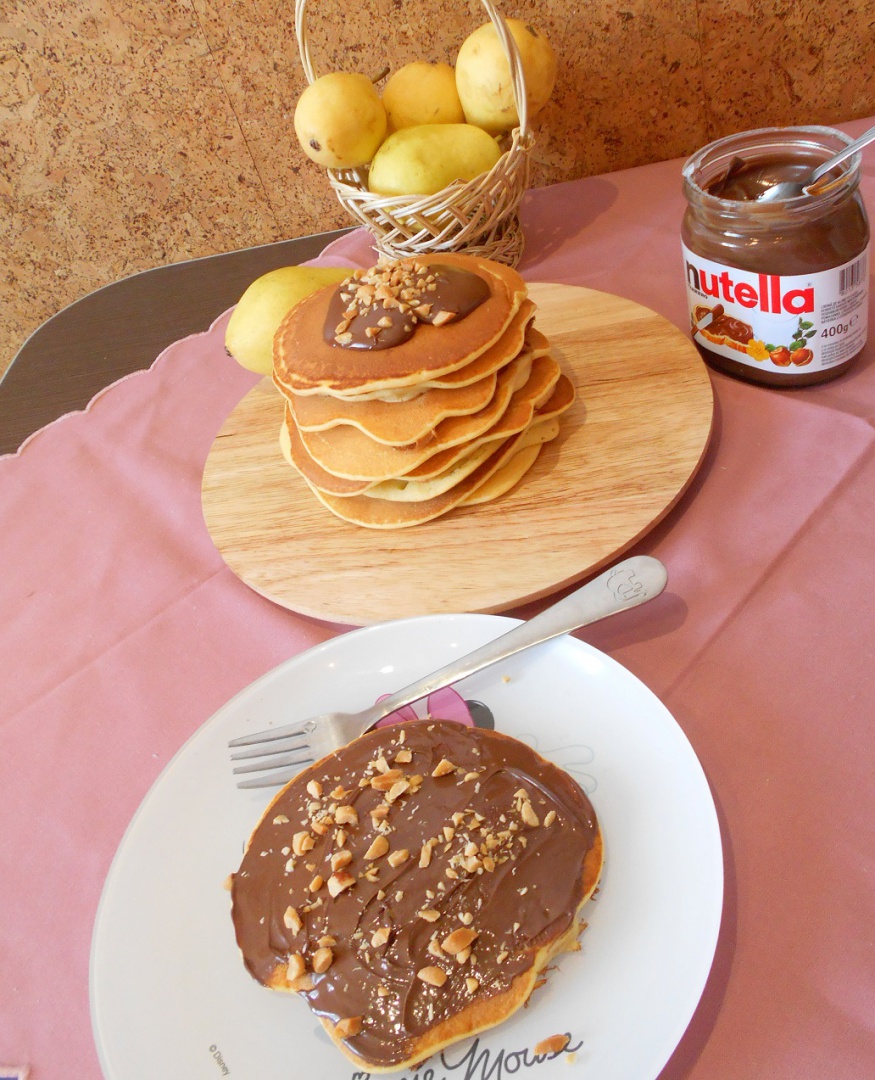 Clătite pufoase reţetă cu pere