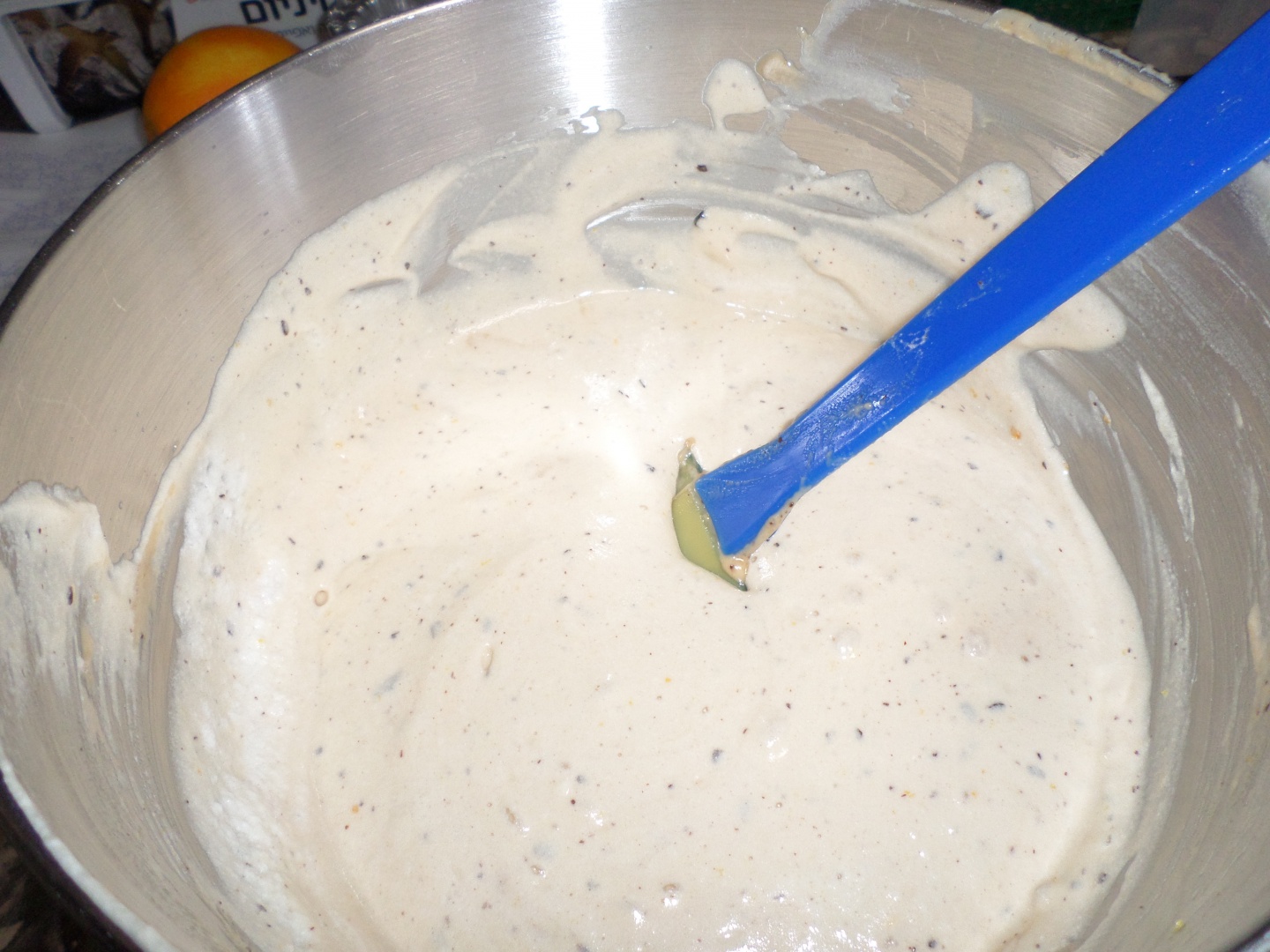 Chec din albusuri cu ciocolata si portocale