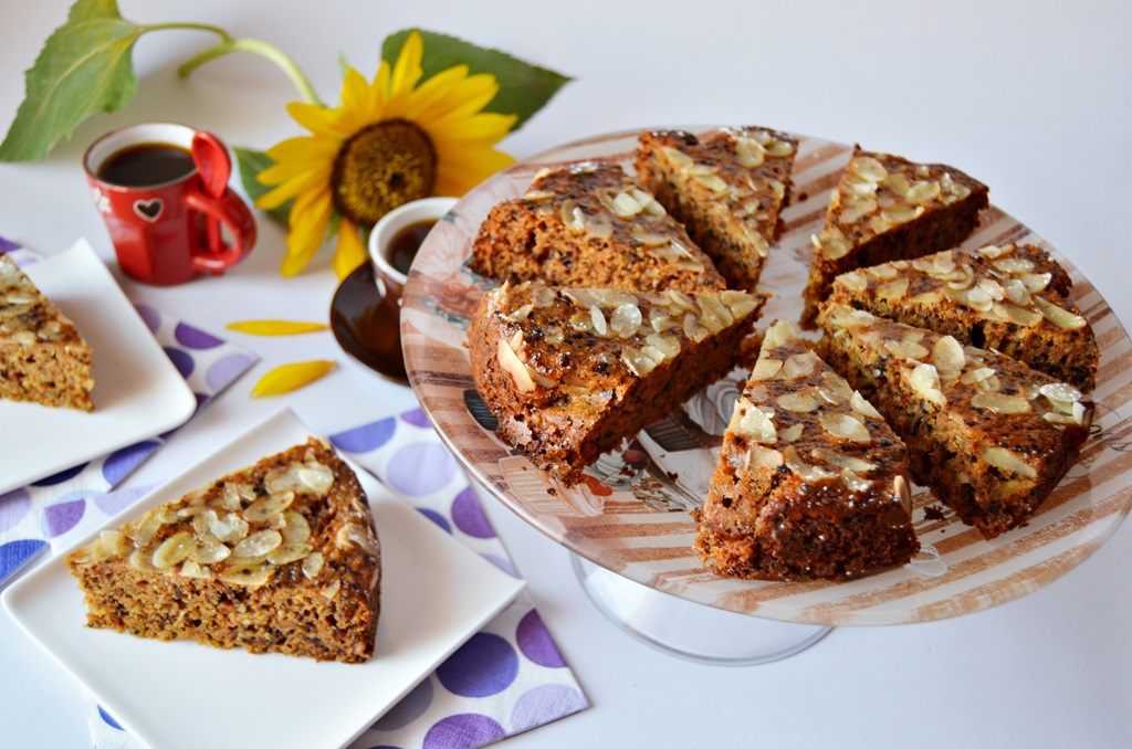 Prajitura cu morcovi si nuci