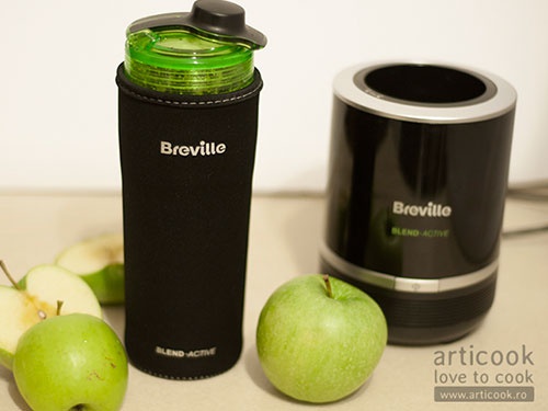 Smoothie de mere si stafide