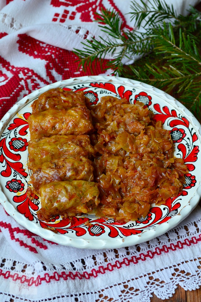 Sarmale in foi de varza, la slow cooker