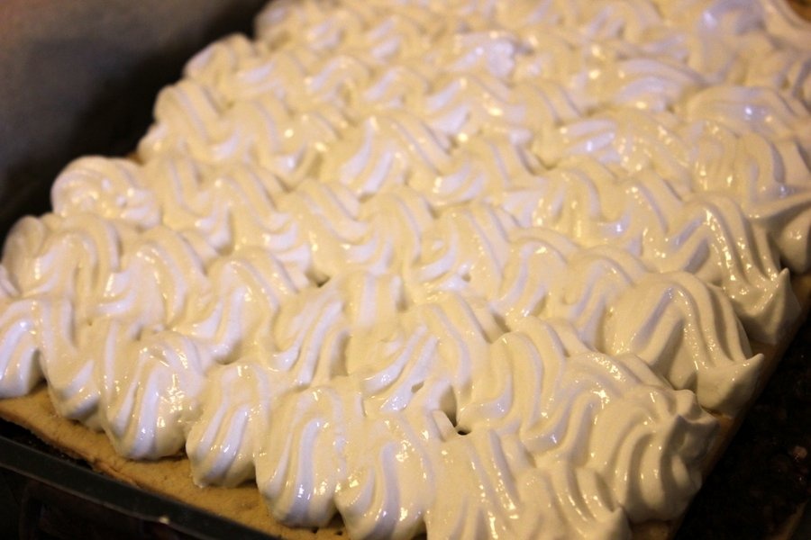 Prajitura Katy. Reteta veche si delicioasa cu foaie sfaramata