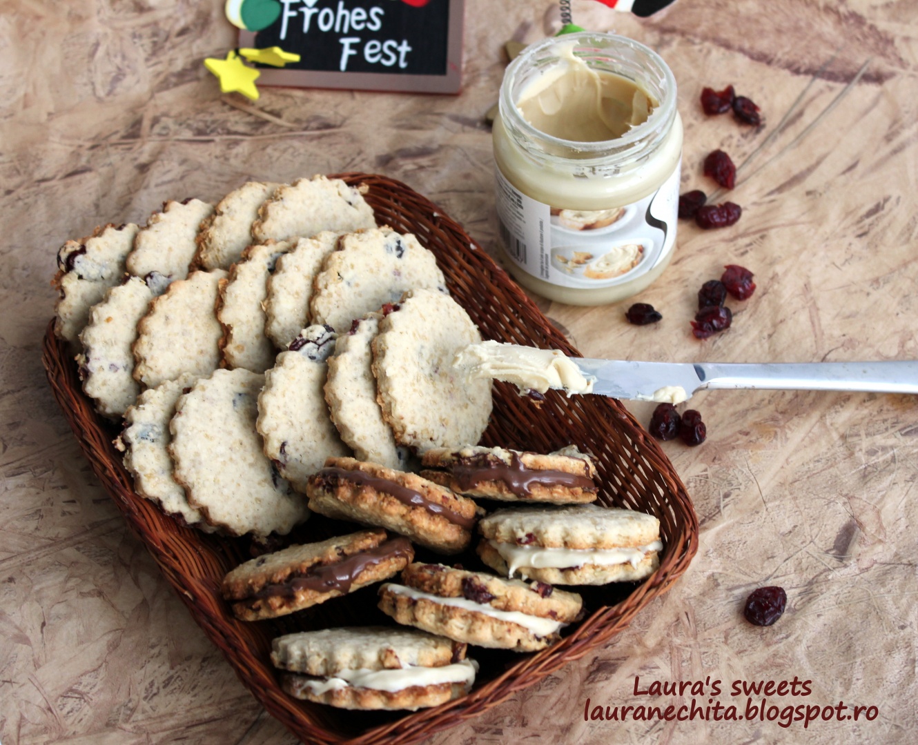 Biscuiti cu unt si fulgi de ovaz