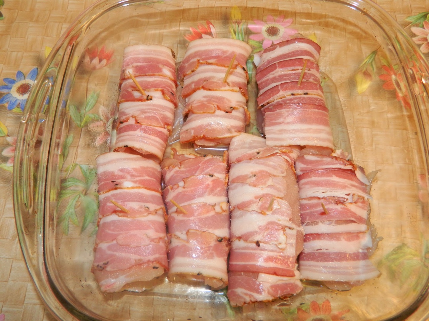 Rulouri din piept de pui