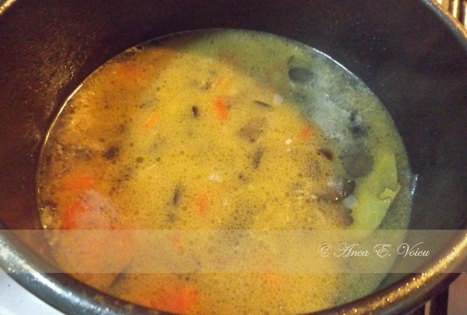 Paste fusilli cu sos si masline