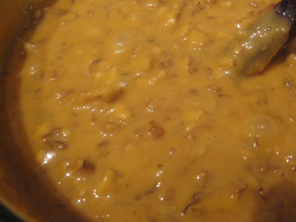 Napolitane cu caramel si nuca