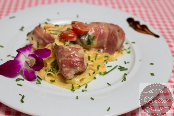 Involtini di pollo a la romana