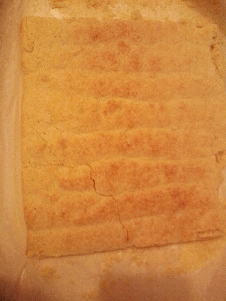 Prajitura cu migdale si crema de zmeura (fara zahar)