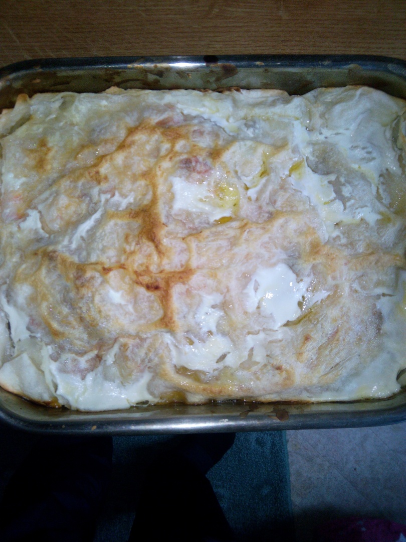 Placinta din lavas cu carne