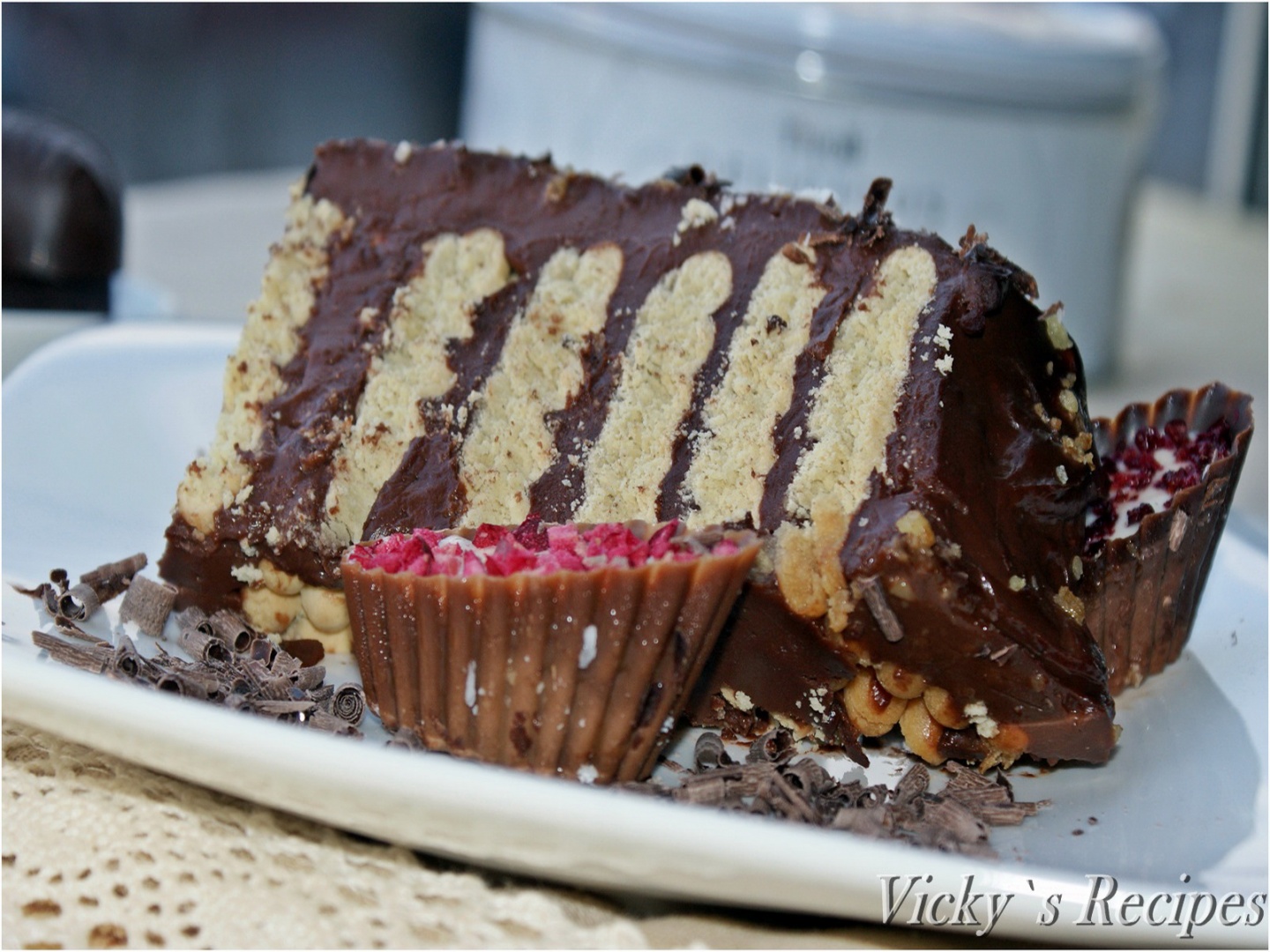Tort de biscuiti cu crema de ciocolata
