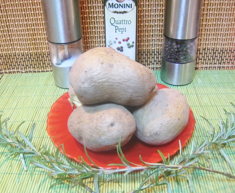 Frigarui de cartofi cu rozmarin