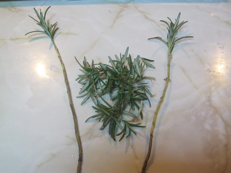 Frigarui de cartofi cu rozmarin