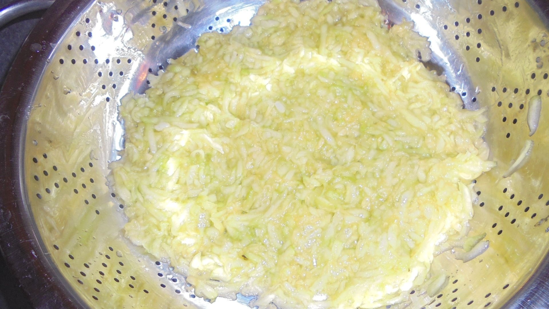 Chiftele vegetale cu branza de vaci