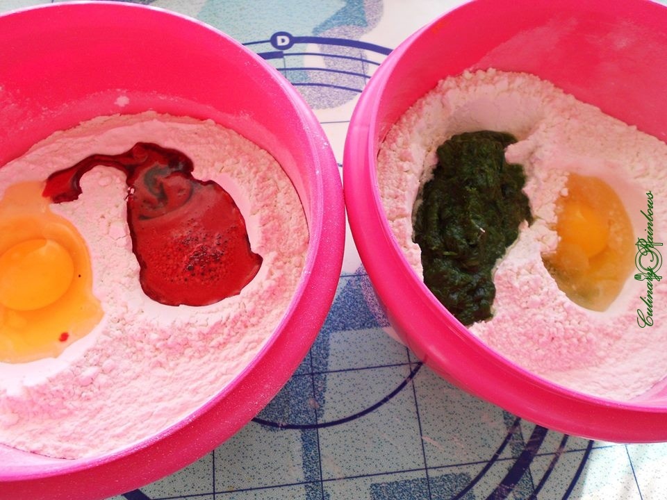 Tagliatelle cu leurda și sfecla rosie