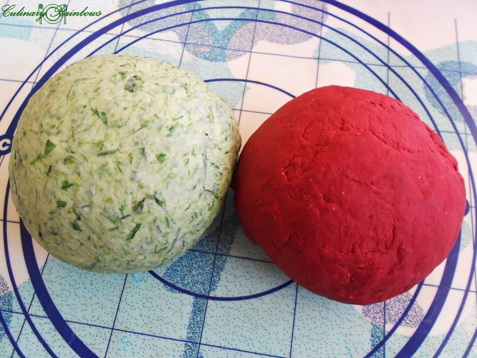 Tagliatelle cu leurda și sfecla rosie