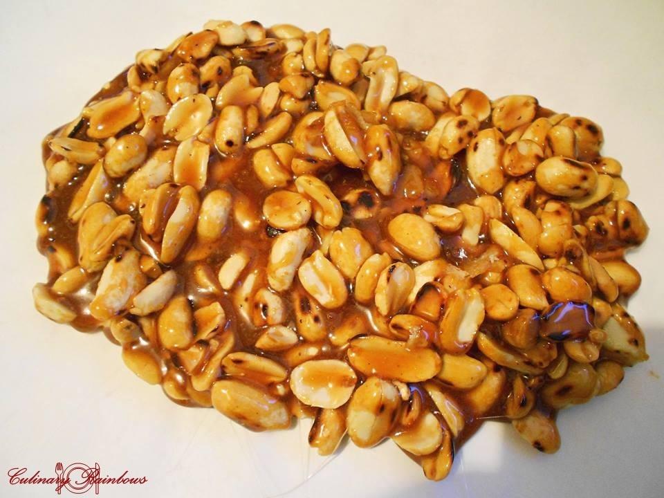 Tiramisu cu arahide caramelizate