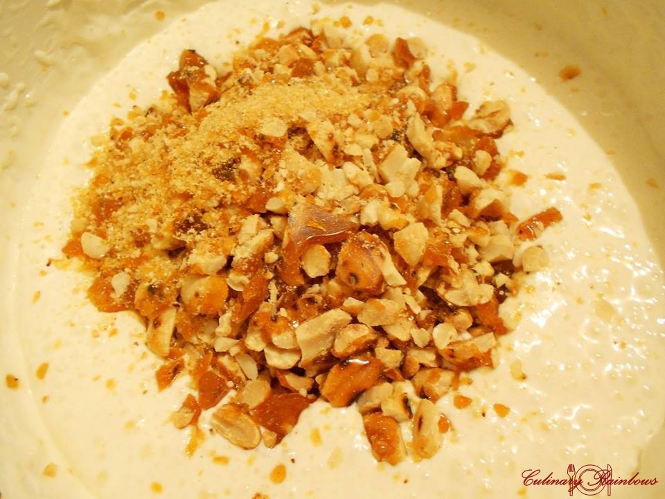 Tiramisu cu arahide caramelizate