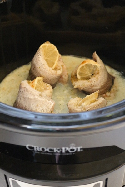 Rulouri de peste la slow cooker Crock Pot