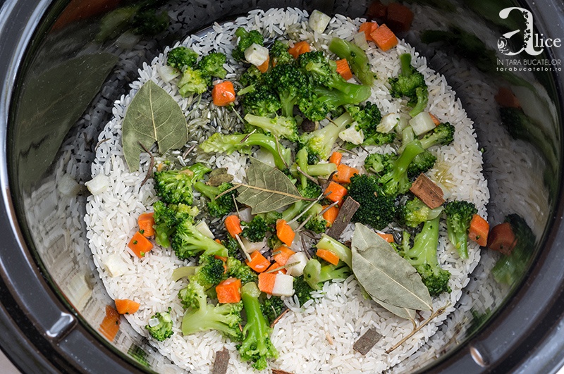 Orez vegetarian la slow cooker Crock Pot