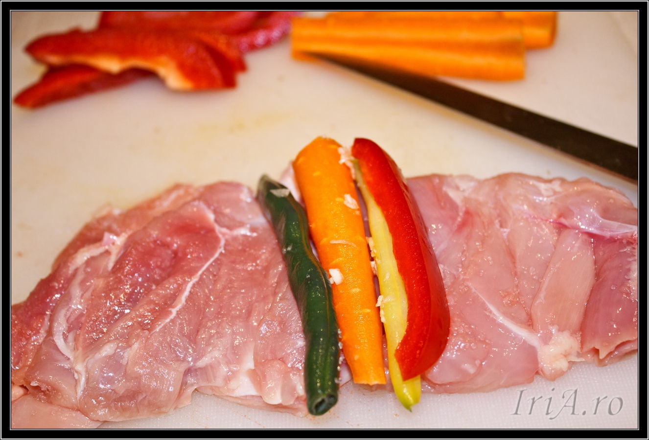 Pulpe de pui umplute la slow cooker Crock Pot