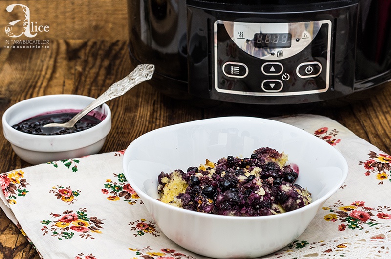 Budinca cu afine la slow cooker Crock pot