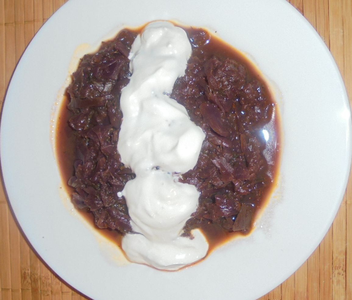 Varza rosie dulce cu mere