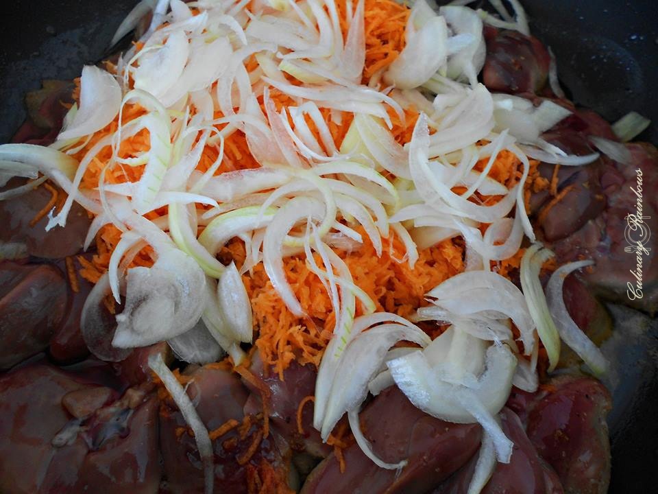 Ficatei de pui in sos de lapte