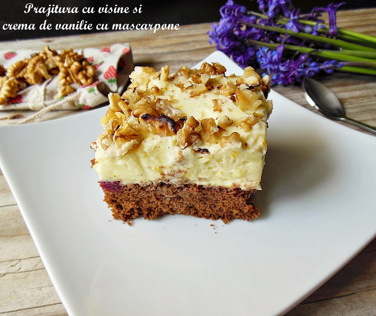 Prajitura cu visine si crema de vanilie cu mascarpone