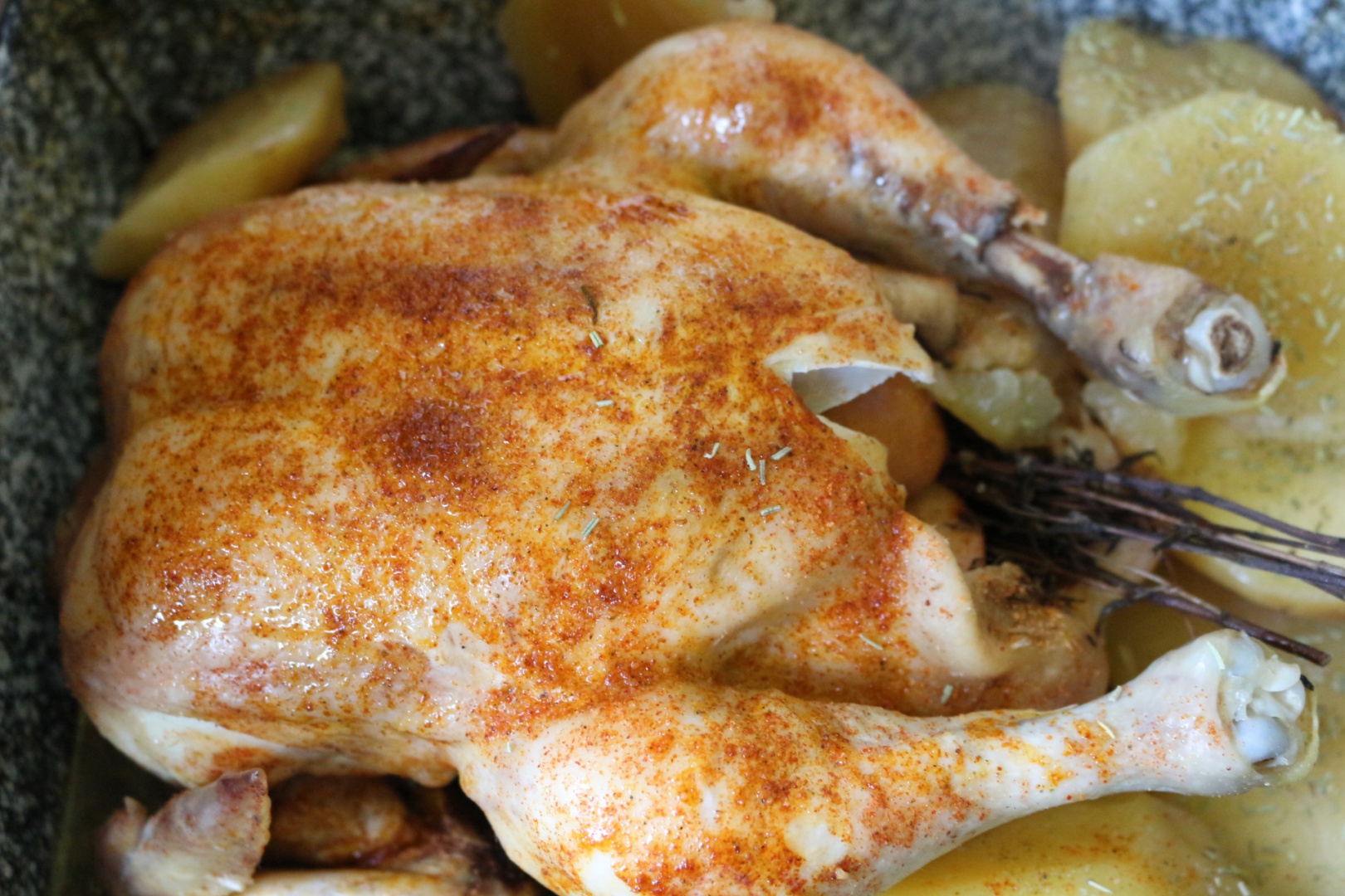 Pui intreg la slow cooker Crock Pot