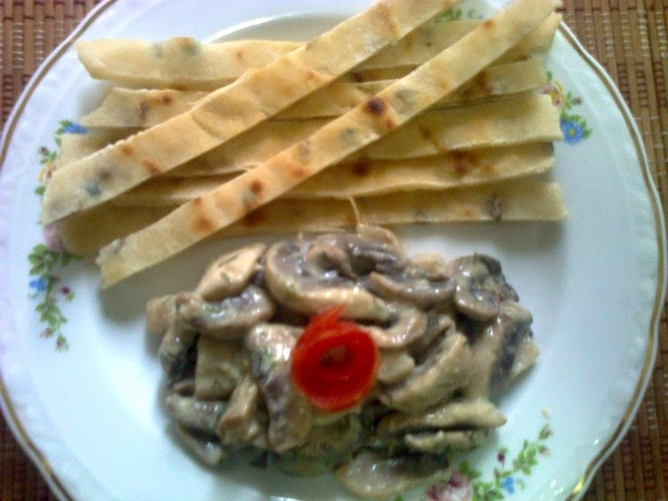 Salata de ciuperci cu maioneza de soia