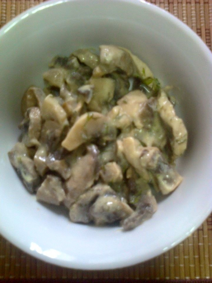 Salata de ciuperci cu maioneza de soia