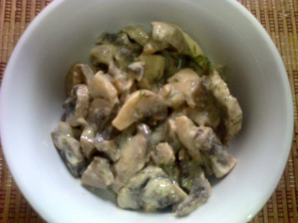 Salata de ciuperci cu maioneza de soia