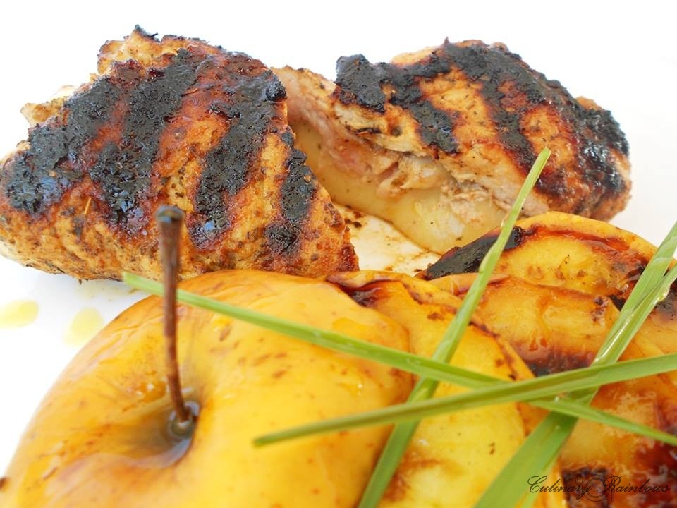 Cotlet cu cascaval si mere coapte