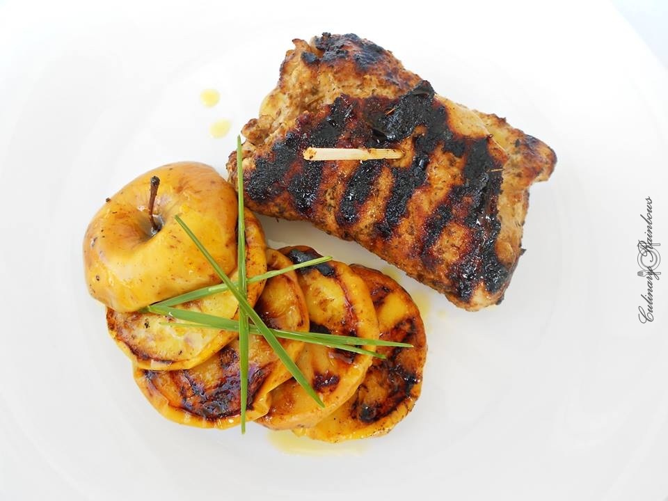 Cotlet cu cascaval si mere coapte