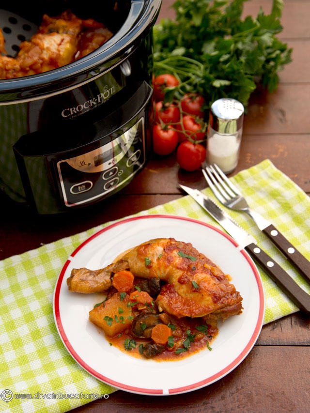 Tocanita de pui la slow cooker Crock Pot