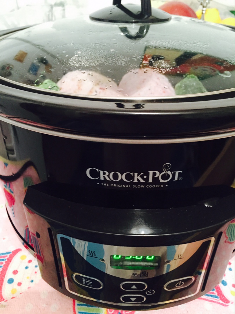 Curcan cu broccoli la slowcooker CrockPot