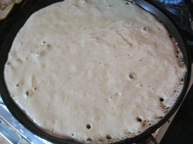 Clatite cu mar si scortisoara