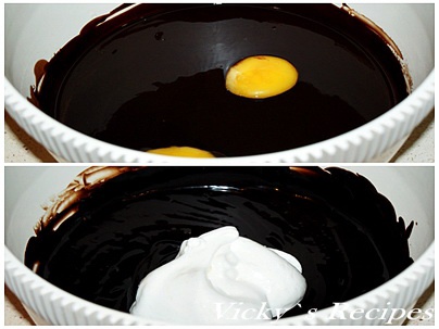 Prajitura cu ciocolata, capsuni si crema de smantana