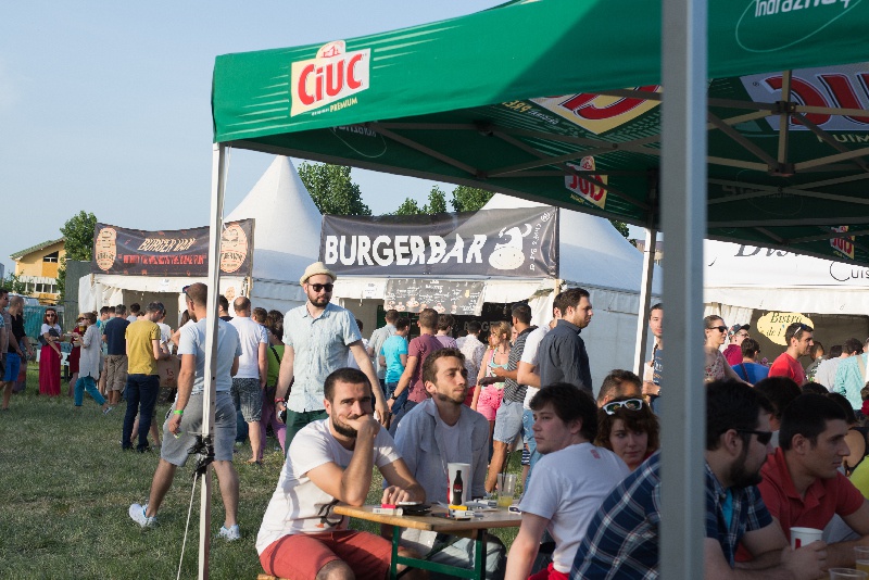 Gustos.ro la BurgerFest