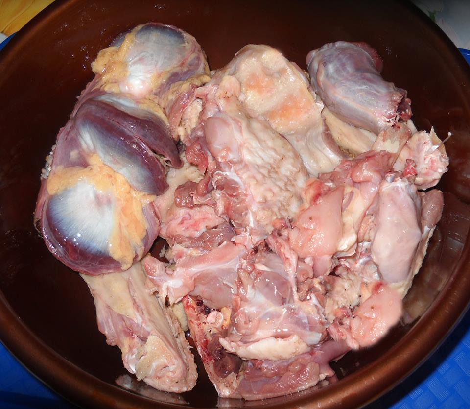 Supa de curcan cu taitei de casa