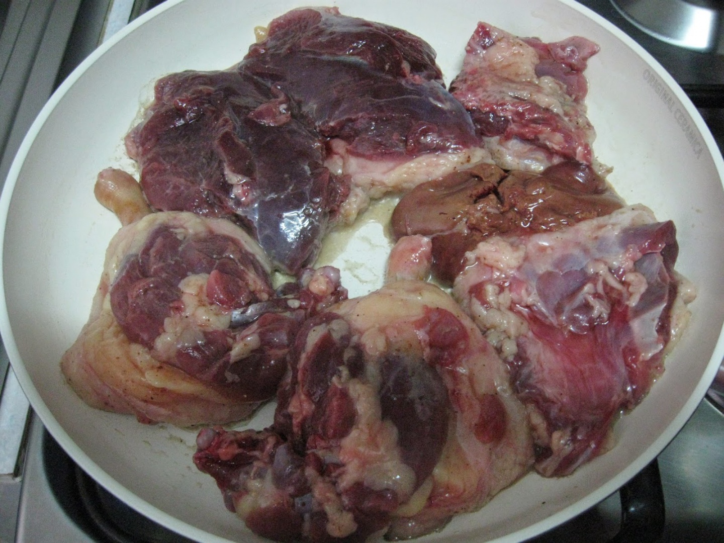 Friptura de rata cu sos de portocale si arpagic