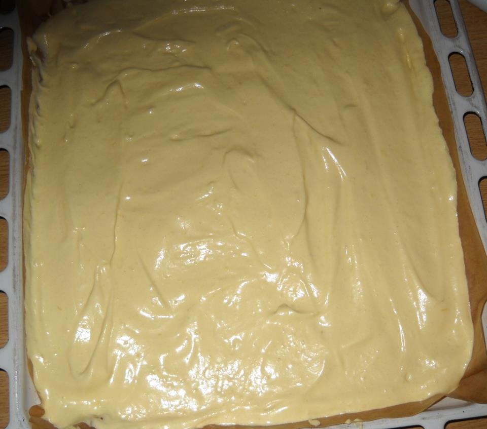 Rulada cu mousse de capsuni, reteta fara zahar