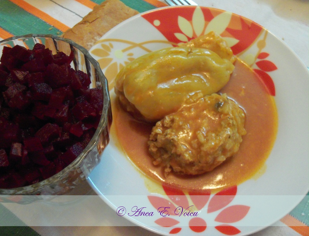 Ardei umpluti cu carne