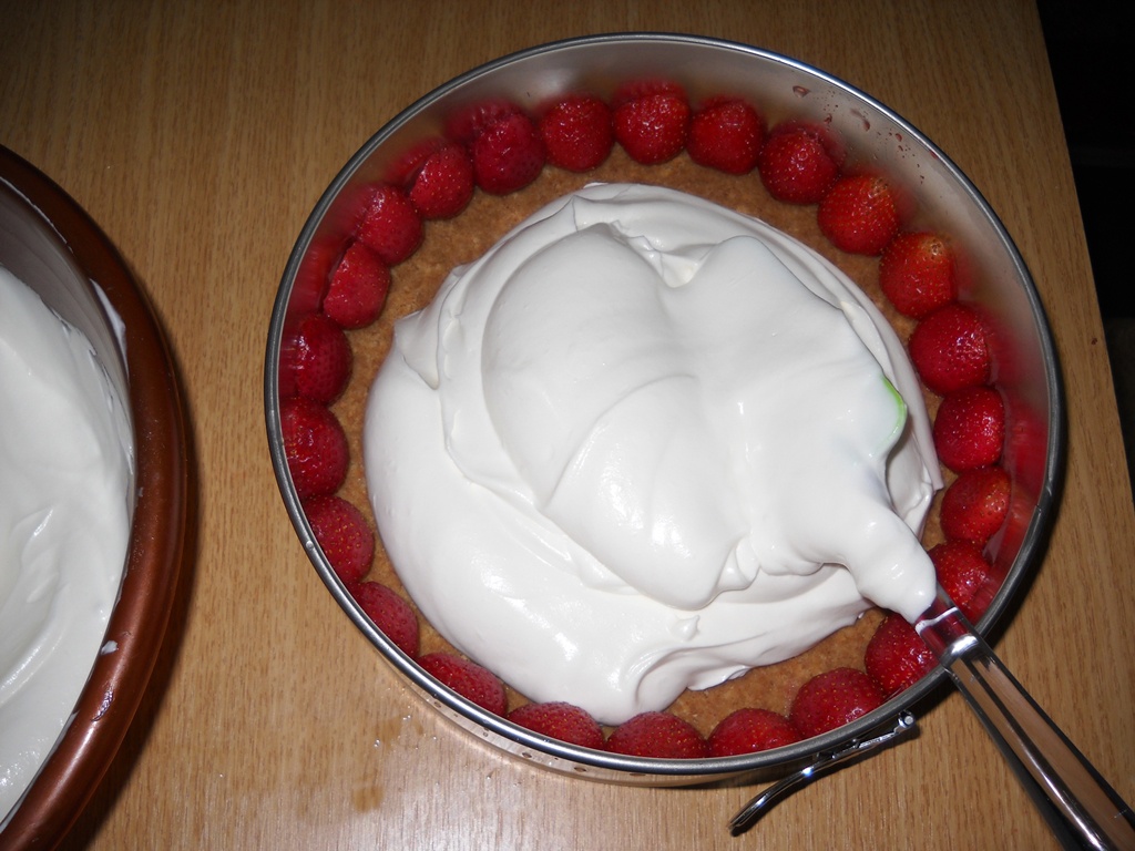 Cheesecake cu capsuni