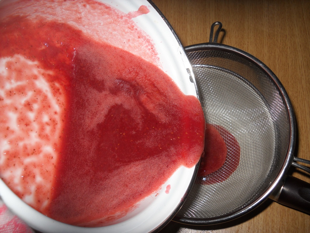 Cheesecake cu capsuni